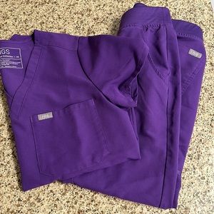 COPY - Set of figs scrubs XS top / XXSP jogger bottoms
